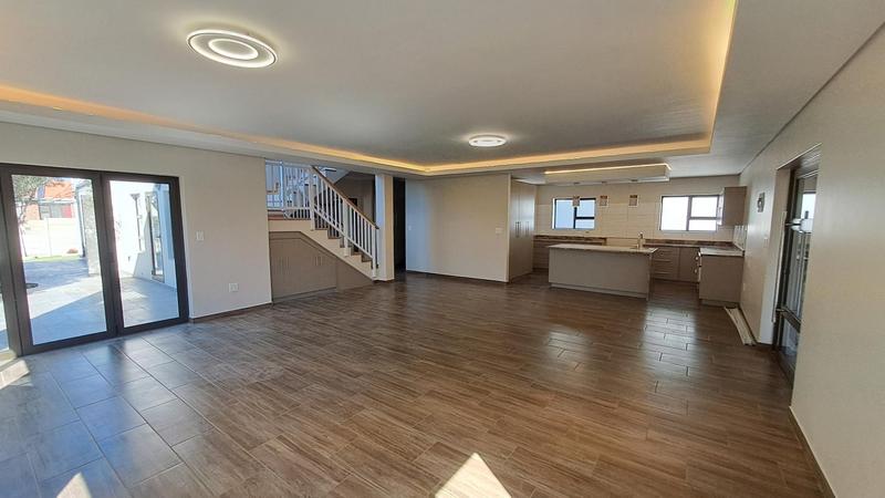 4 Bedroom Property for Sale in Stilbaai Wes Western Cape